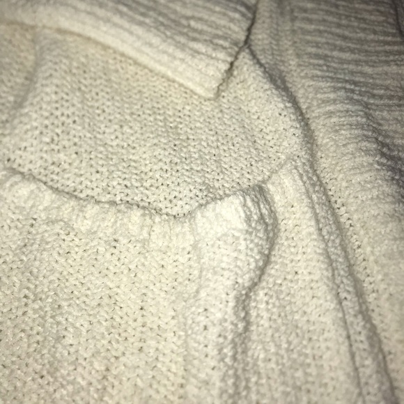 LOFT Cardigan - Picture 3 of 4